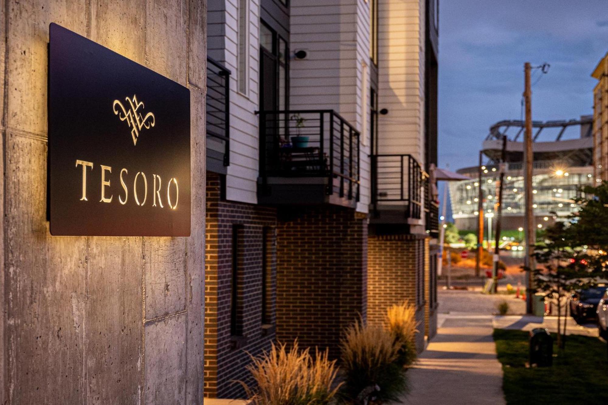 Brand New Condo - Walk To Empower Stadium - Tesoro Denveri nemzetközi repülőtér Kültér fotó